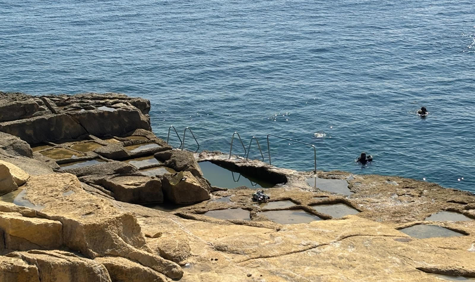 Xatt l-Aħmar shore entry point for the wreck dives